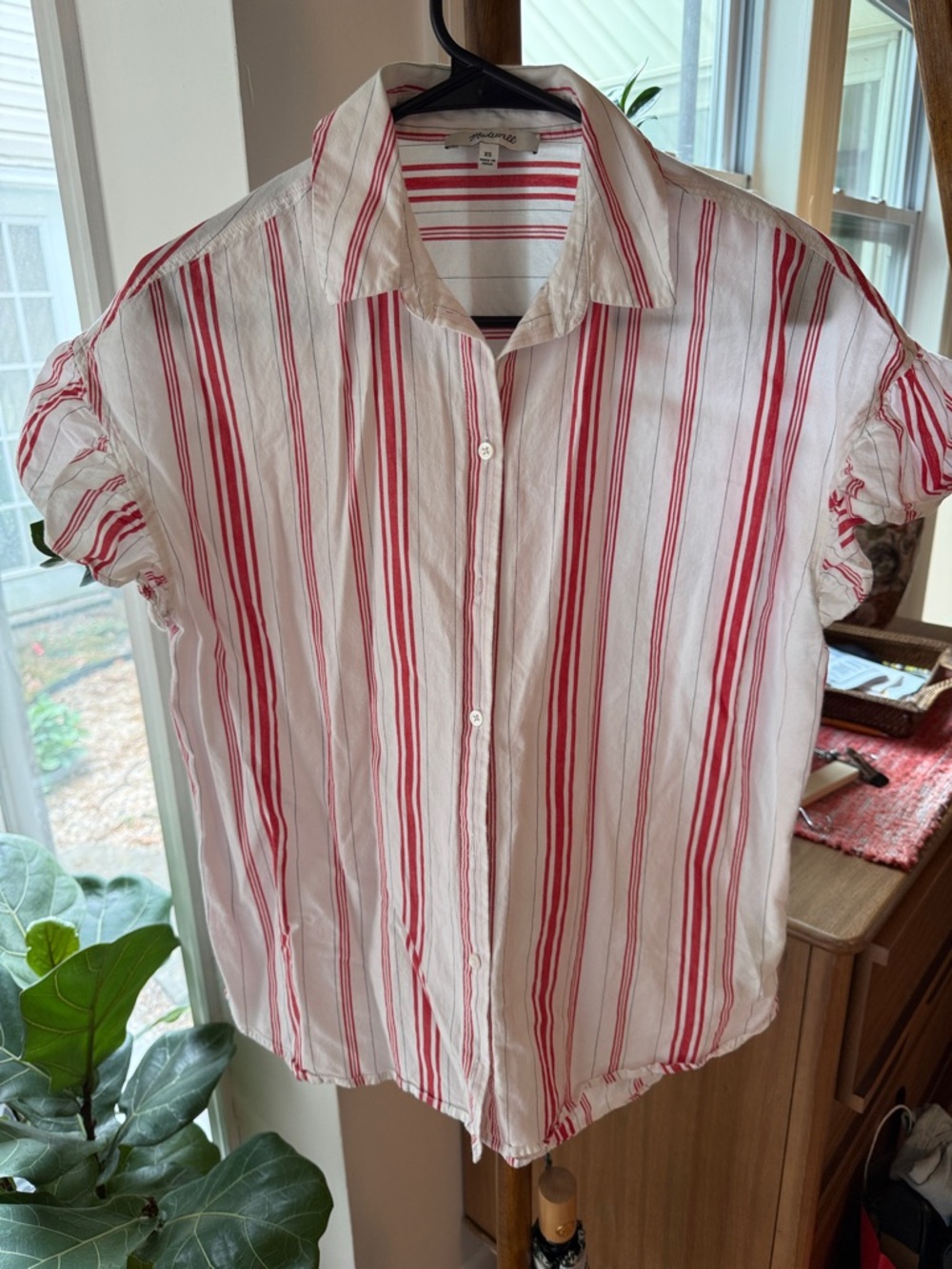 Madewell White Button-Front Shirt with Red Stripe Pattern